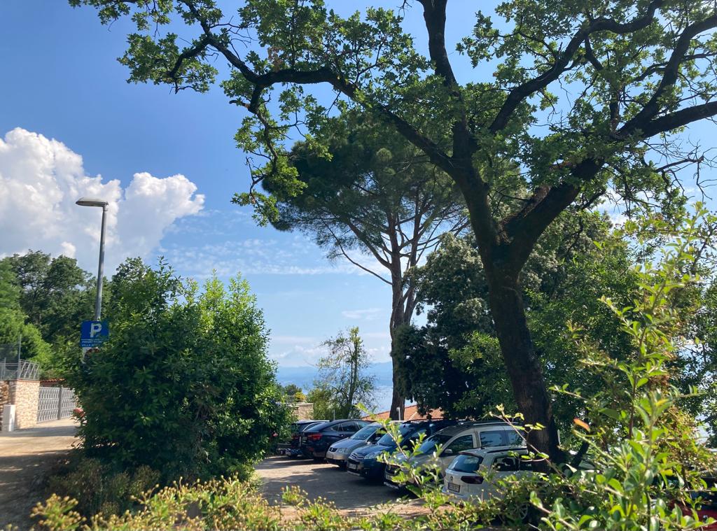Parking u Villi Istra